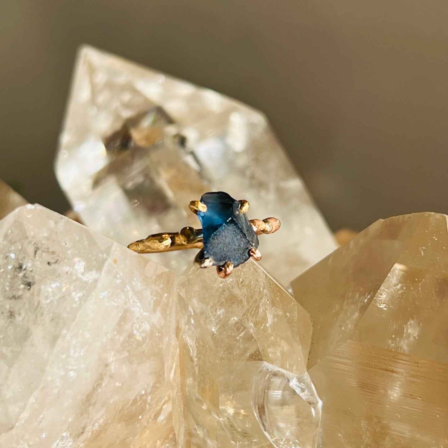 Sapphire Stone Ring with Yellow Gold Embedded Band