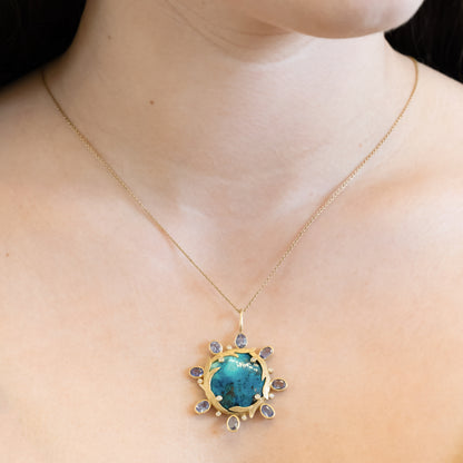 Lemongrass Corona Necklace