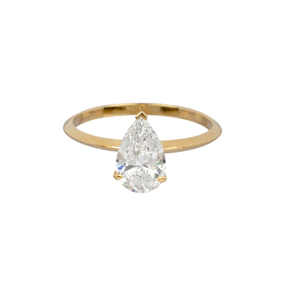 Pear Lab Grown Diamond Engagment Ring